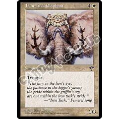 Iron Tusk Elephant non comune (EN) -NEAR MINT-