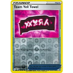 63 / 72 Team Yell Towel Non Comune Holo Reverse foil (EN) -NEAR MINT-